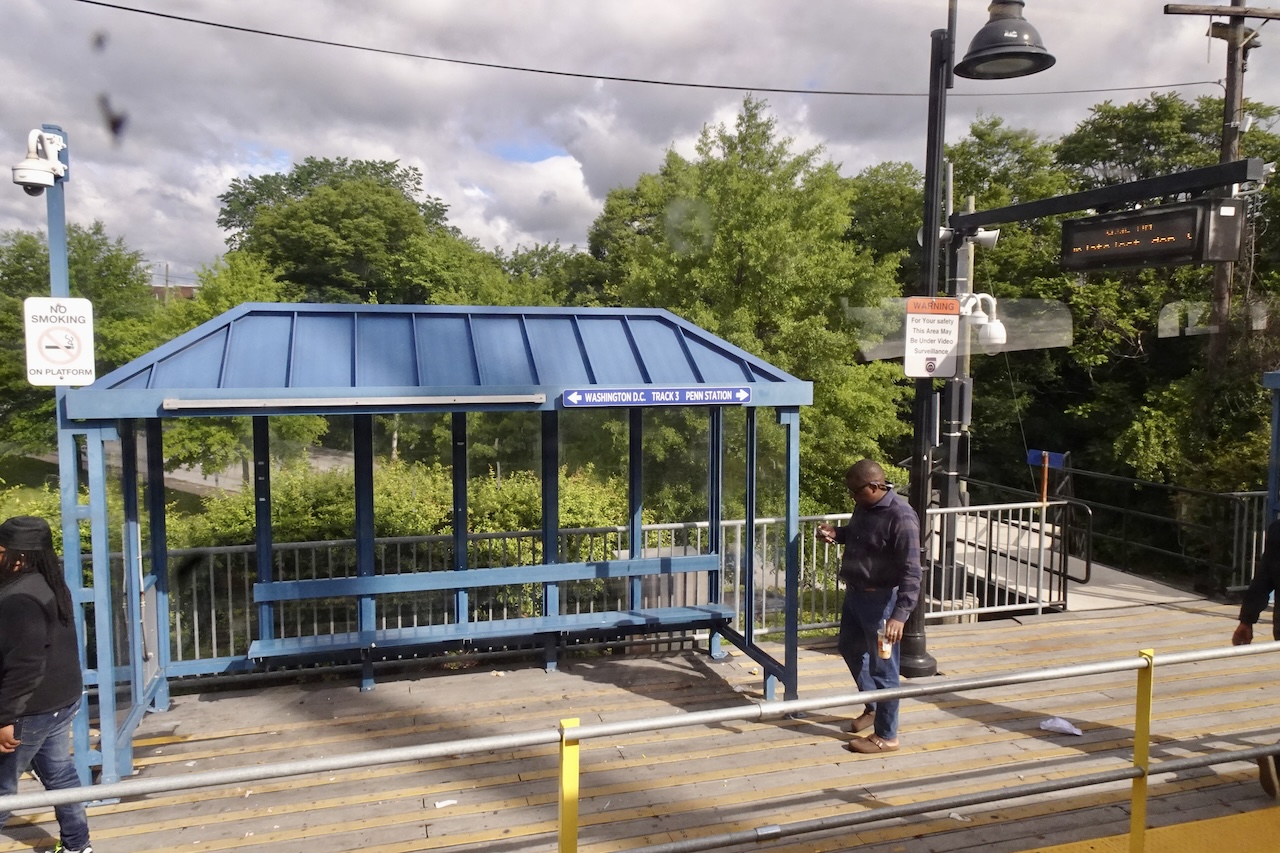 MARC-Penn Line路上的小站